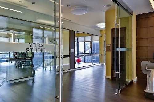 Park Suites Toronto Front Street West